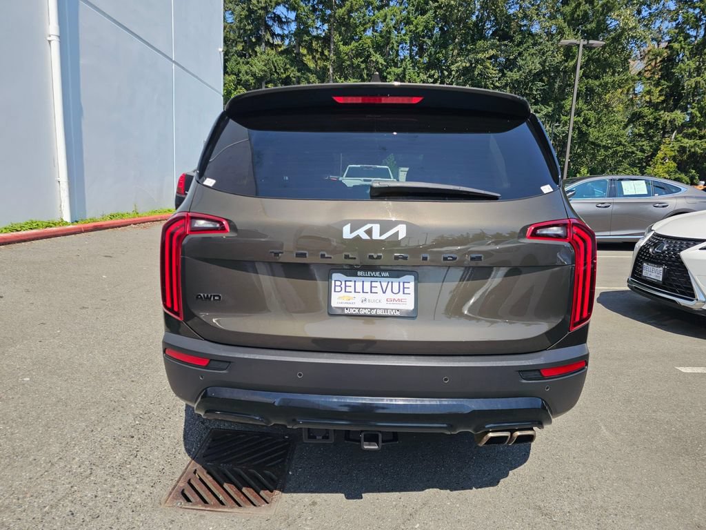 Used 2022 Kia Telluride SX w/ SX Prestige Package AWD/4WD image 6