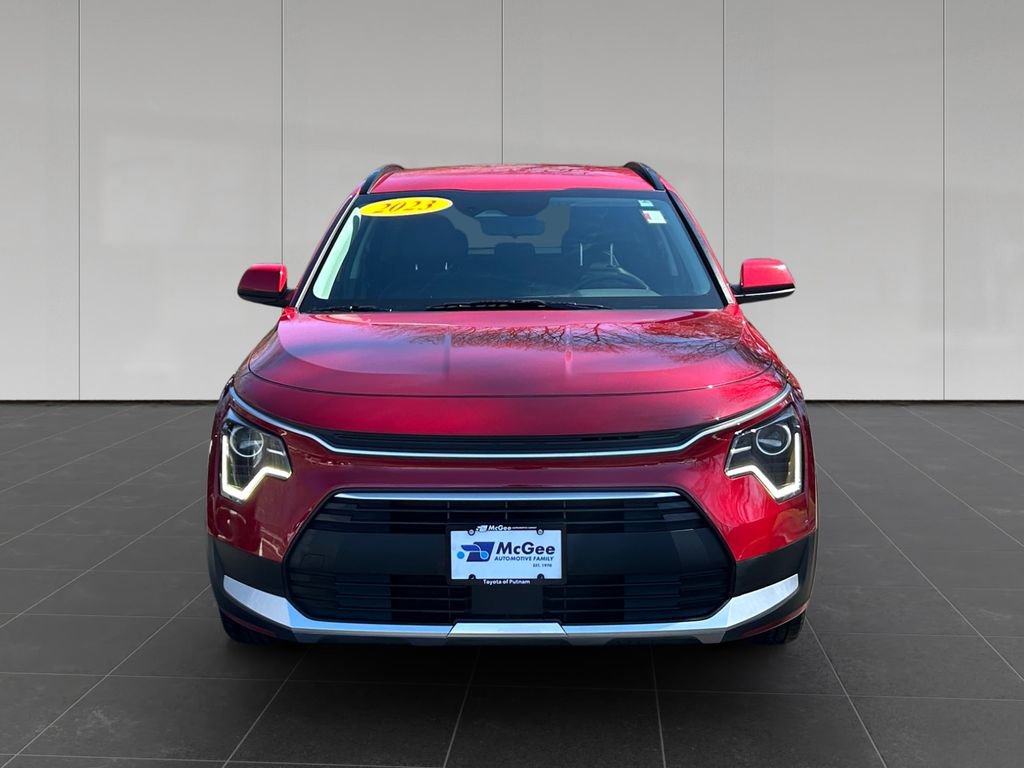 Used 2023 Kia Niro EX FWD image 8
