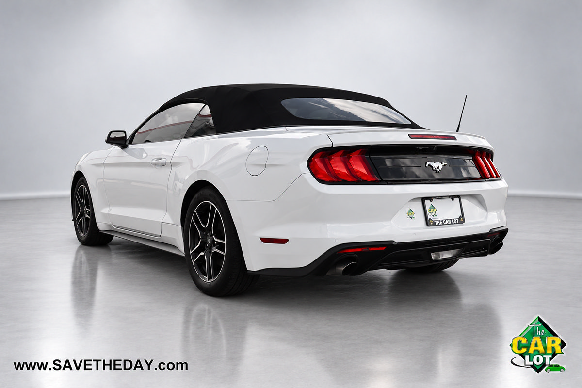 Used 2023 Ford Mustang Premium RWD image 6