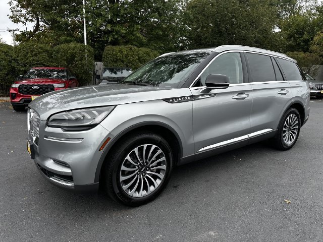 Certified 2023 Lincoln Aviator Reserve w/ Elements Package Plus AWD/4WD image 9