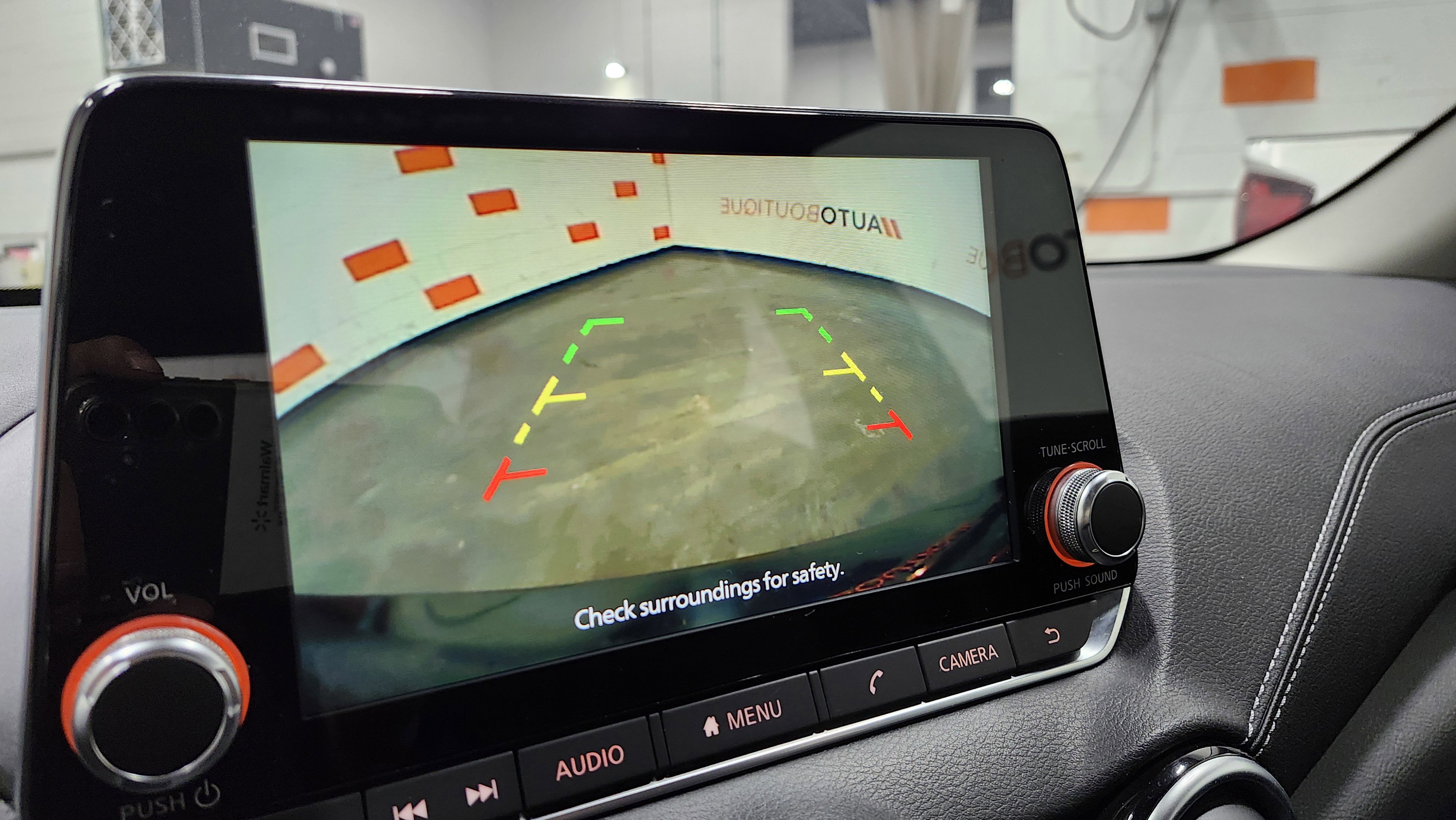 Used 2021 Nissan Sentra SV image 2