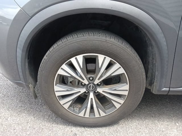Used 2023 Nissan Rogue SV AWD/4WD image 10