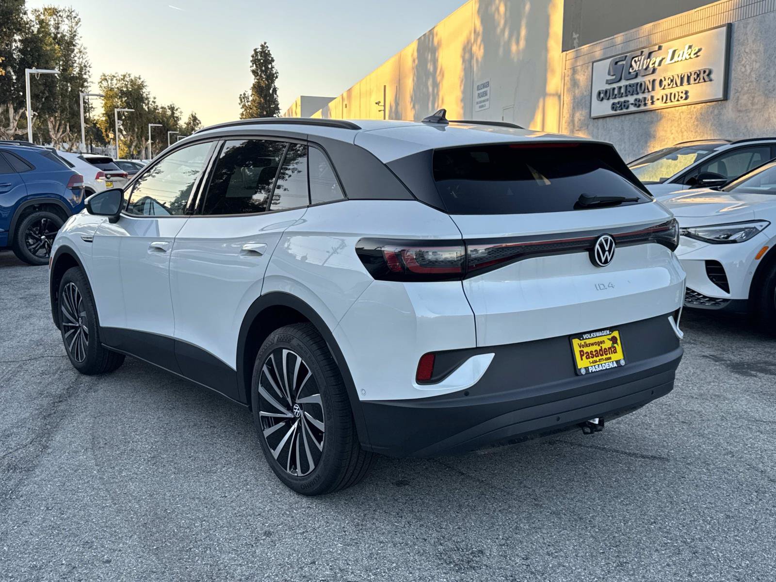 New 2026 Volkswagen ID.4 Pro AWD/4WD image 3