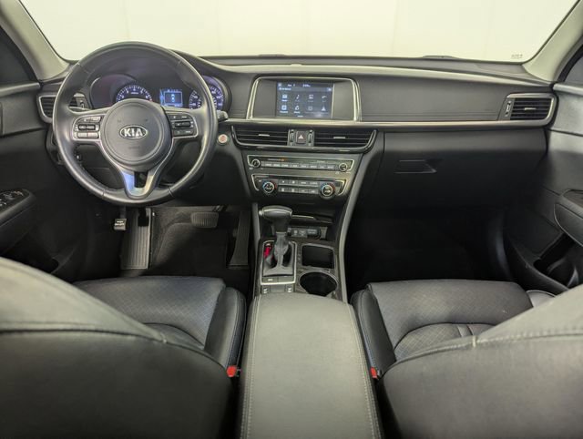 Used 2018 Kia Optima EX w/ Premium Package image 19
