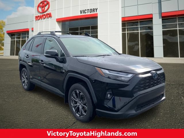 Used 2023 Toyota RAV4 XLE Premium AWD/4WD video 1