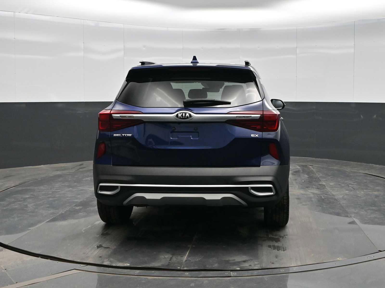 Used 2021 Kia Seltos EX image 6