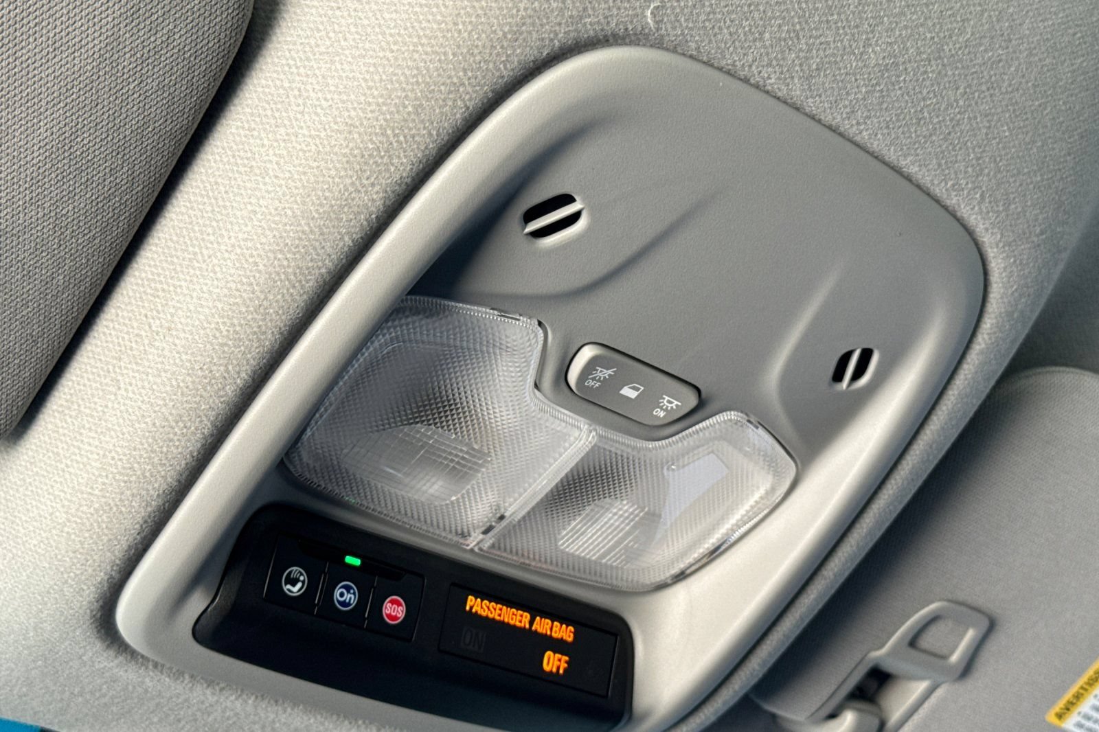 Used 2023 Chevrolet Bolt LT w/ Infotainment Package FWD image 24
