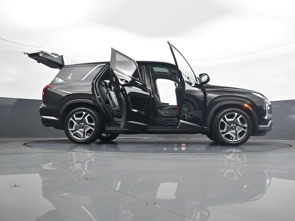 Certified 2023 Hyundai Palisade SEL FWD image 34
