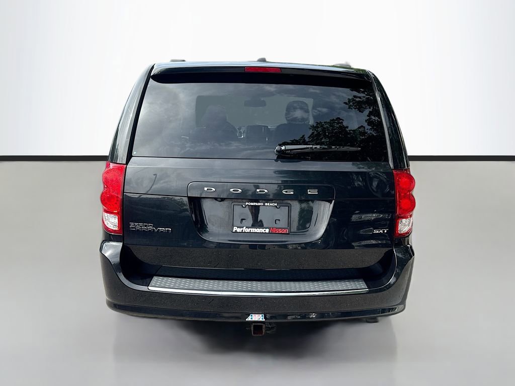 Used 2020 Dodge Grand Caravan SXT image 7