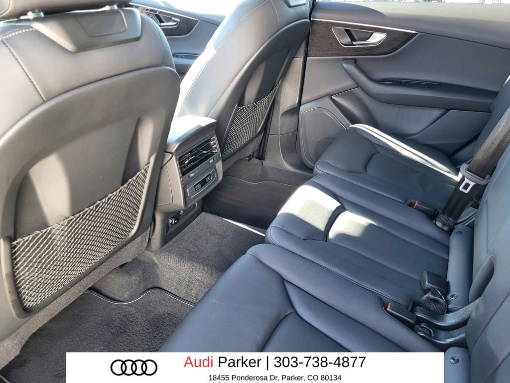 Used 2025 Audi Q7 3.0T Premium w/ Convenience Package AWD/4WD image 8