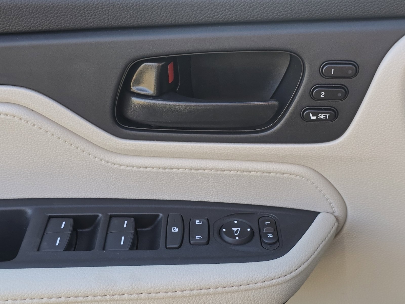 New 2026 Honda Odyssey EX-L image 26