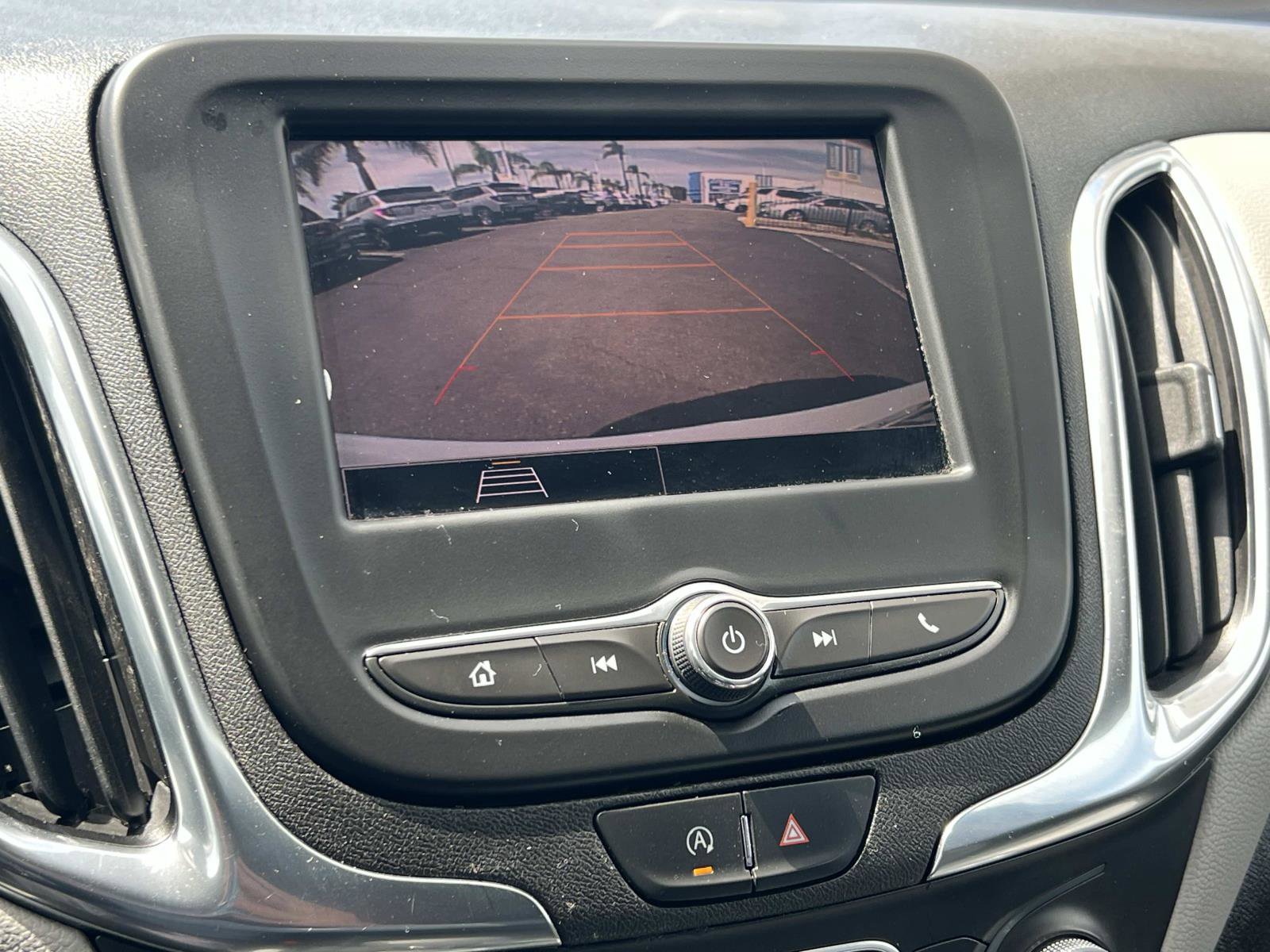 Used 2023 Chevrolet Equinox LS w/ LS Convenience Package FWD image 14