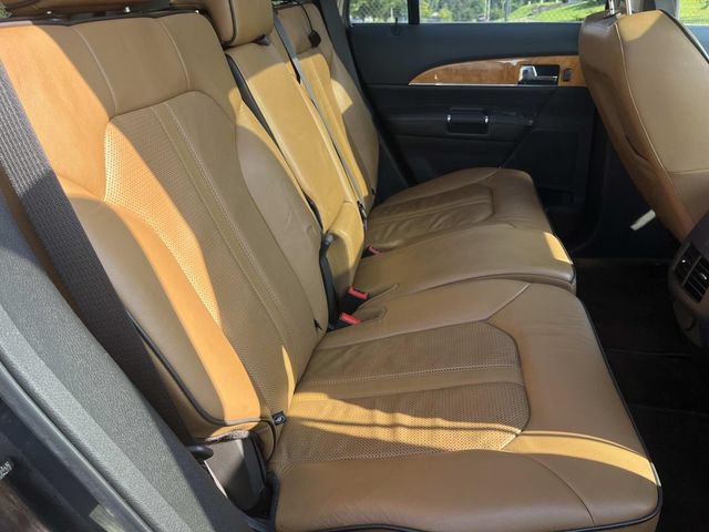 Used 2015 Lincoln MKX FWD w/ Equipment Group 102A image 26