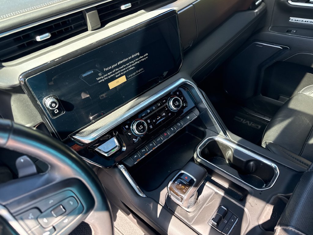 Used 2022 GMC Sierra 1500 Denali AWD/4WD image 15