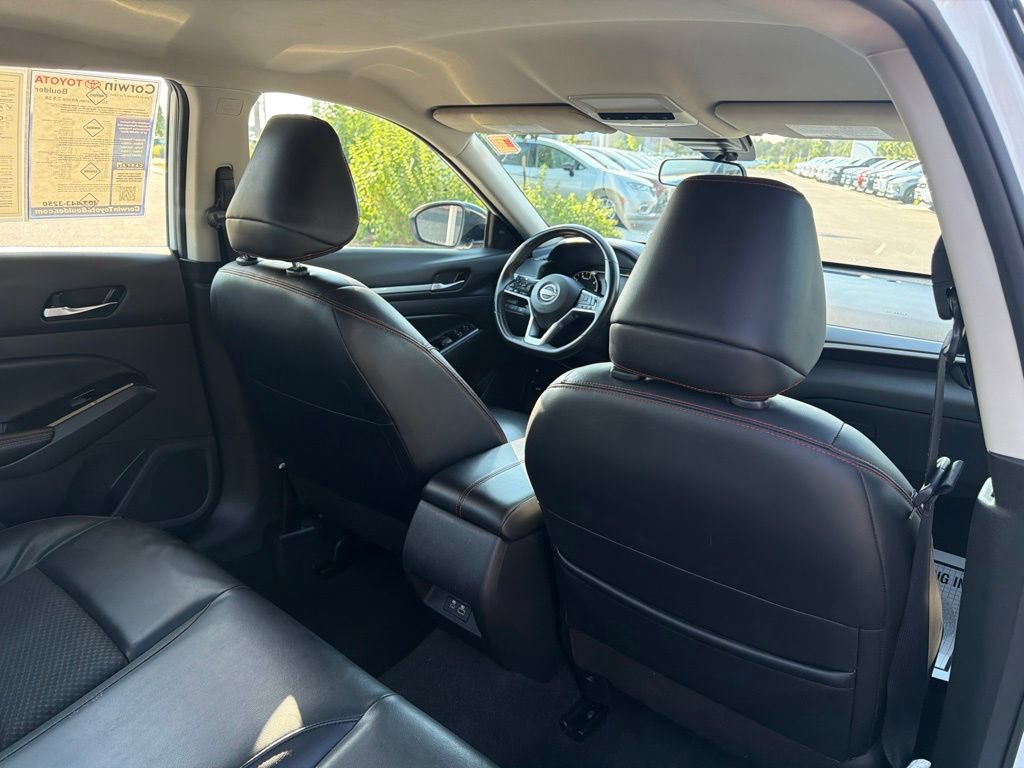 Used 2024 Nissan Altima 2.5 SR FWD image 14