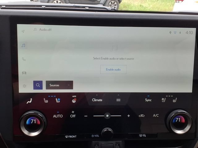 Used 2025 Lexus GX 550 AWD/4WD image 7