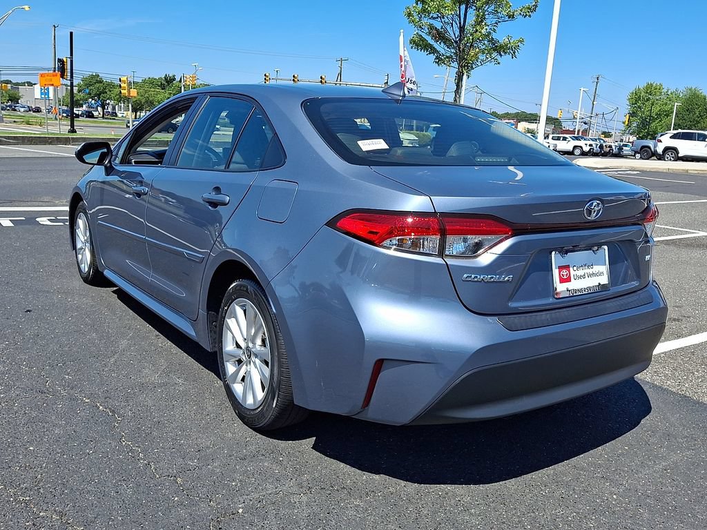 Certified 2023 Toyota Corolla LE w/ LE Convenience Package FWD image 6