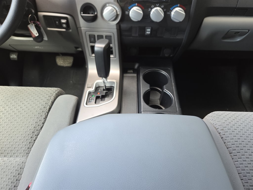 Used 2012 Toyota Tundra 2WD Double Cab w/ SR5 Pkg image 23