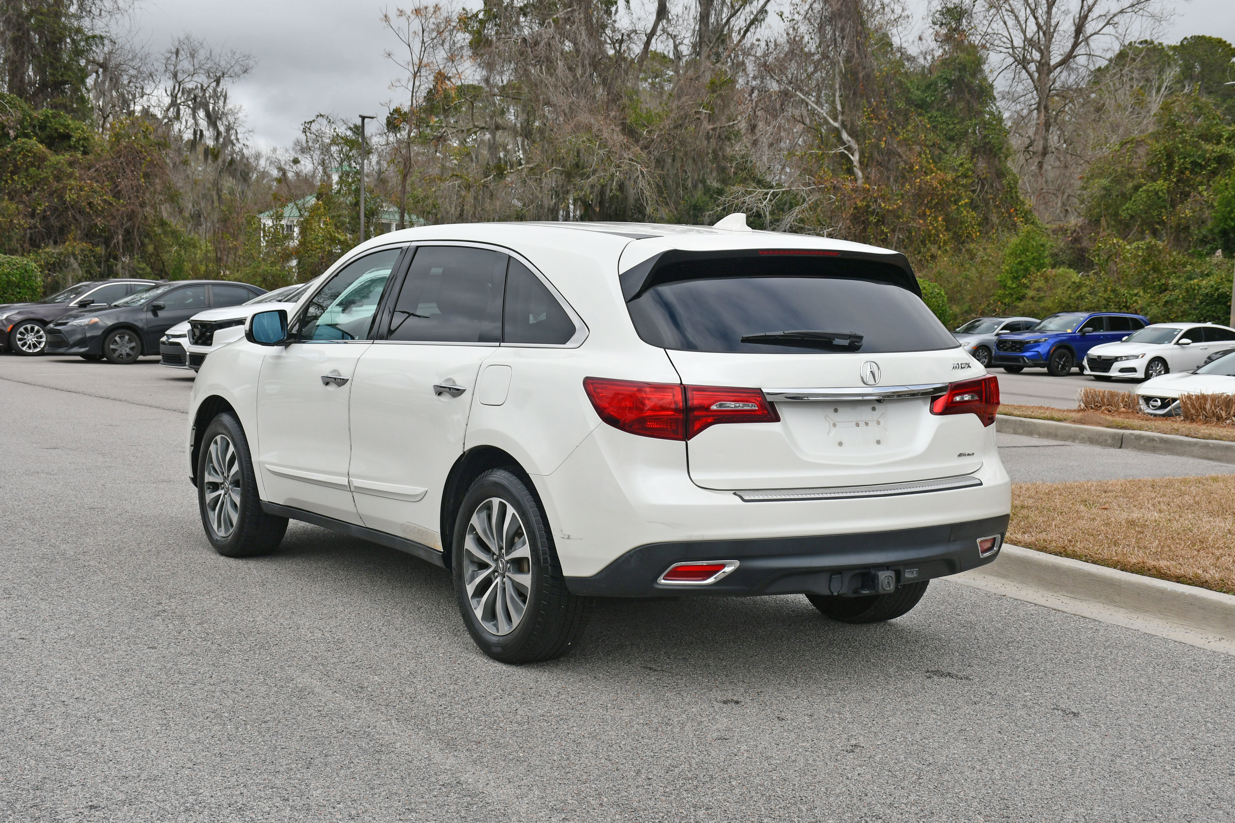 Used 2015 Acura MDX SH-AWD w/ Technology Package image 3