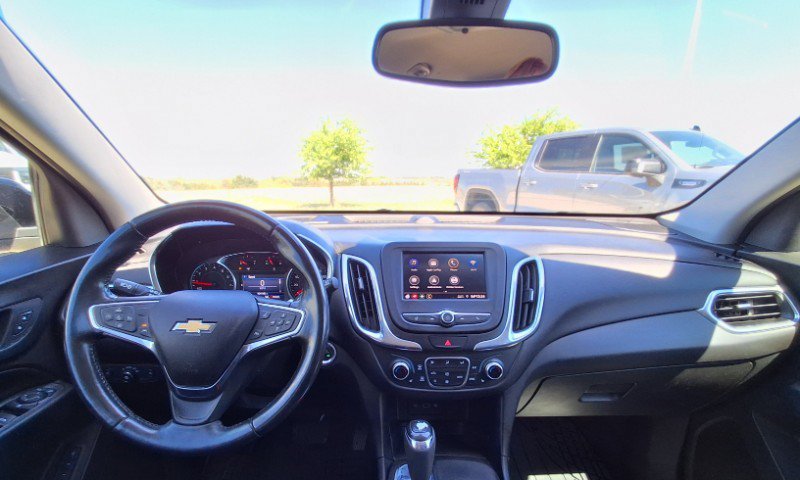 Used 2020 Chevrolet Equinox LT w/ Midnight Edition FWD image 17