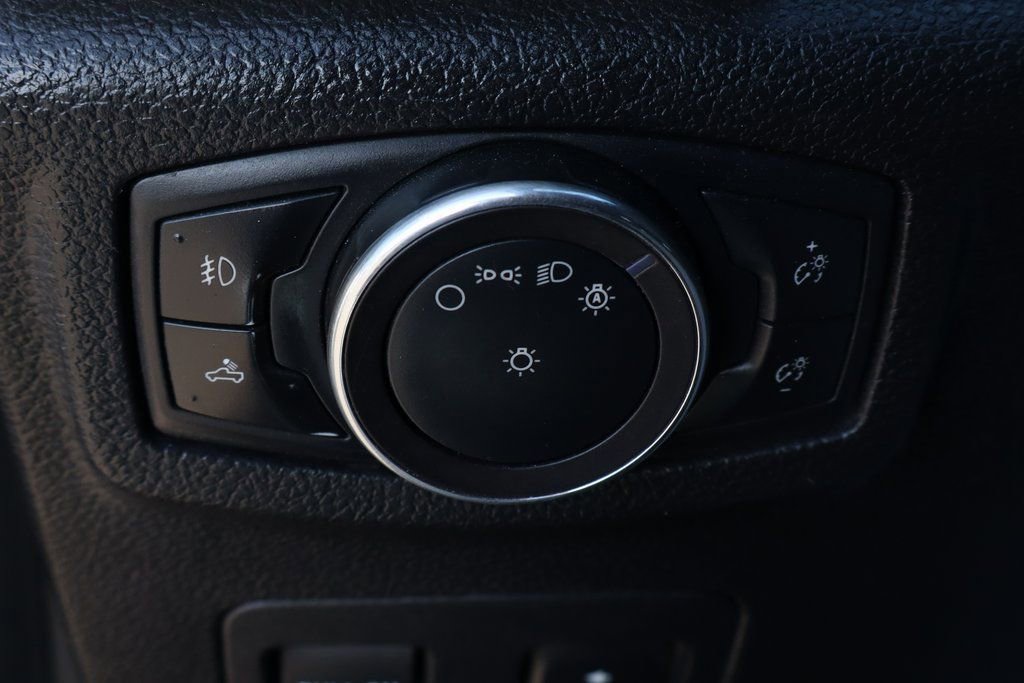 Used 2018 Ford F150 Lariat w/ Equipment Group 502A Luxury image 22