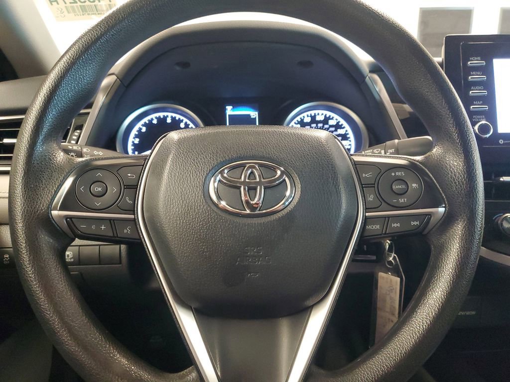 Certified 2022 Toyota Camry LE image 19