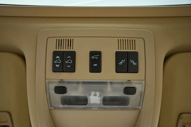 Used 2008 GMC Yukon XL Denali AWD/4WD image 32