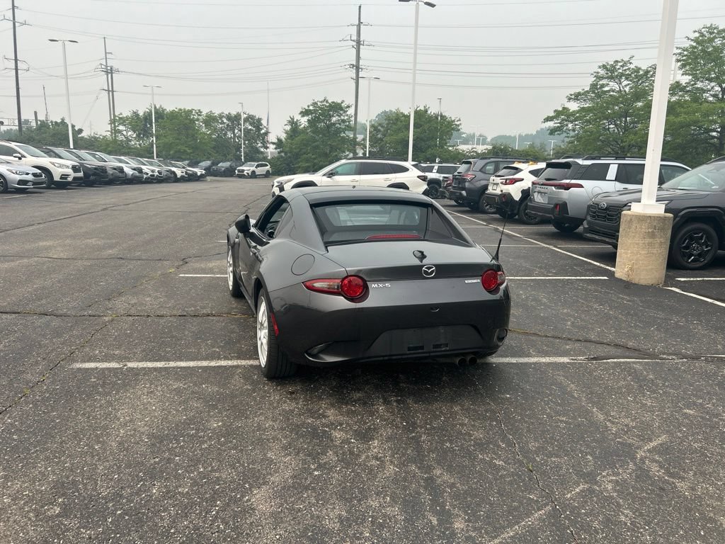 Used 2022 MAZDA MX-5 Miata RF Grand Touring RWD image 3