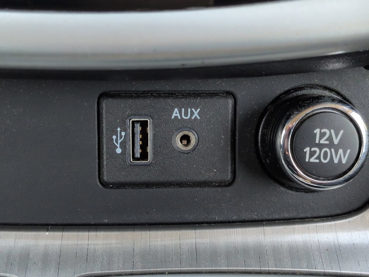 Used 2018 Nissan Murano SV AWD/4WD image 23