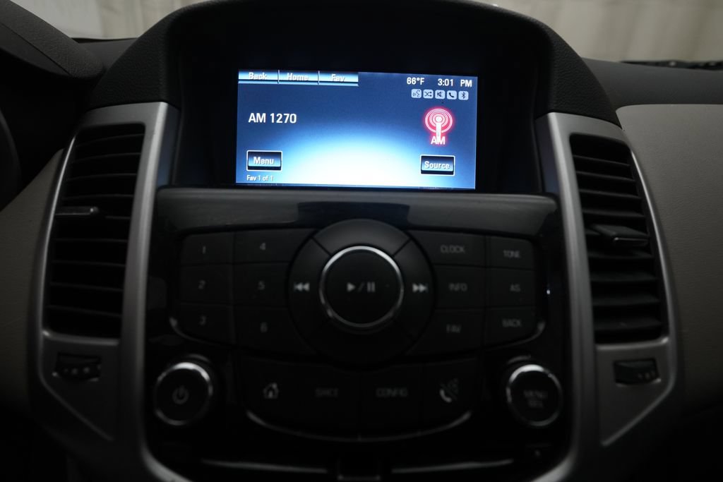 Used 2015 Chevrolet Cruze LT FWD image 6