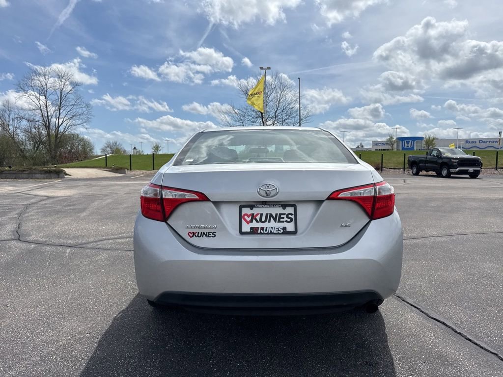 Used 2014 Toyota Corolla LE FWD image 4