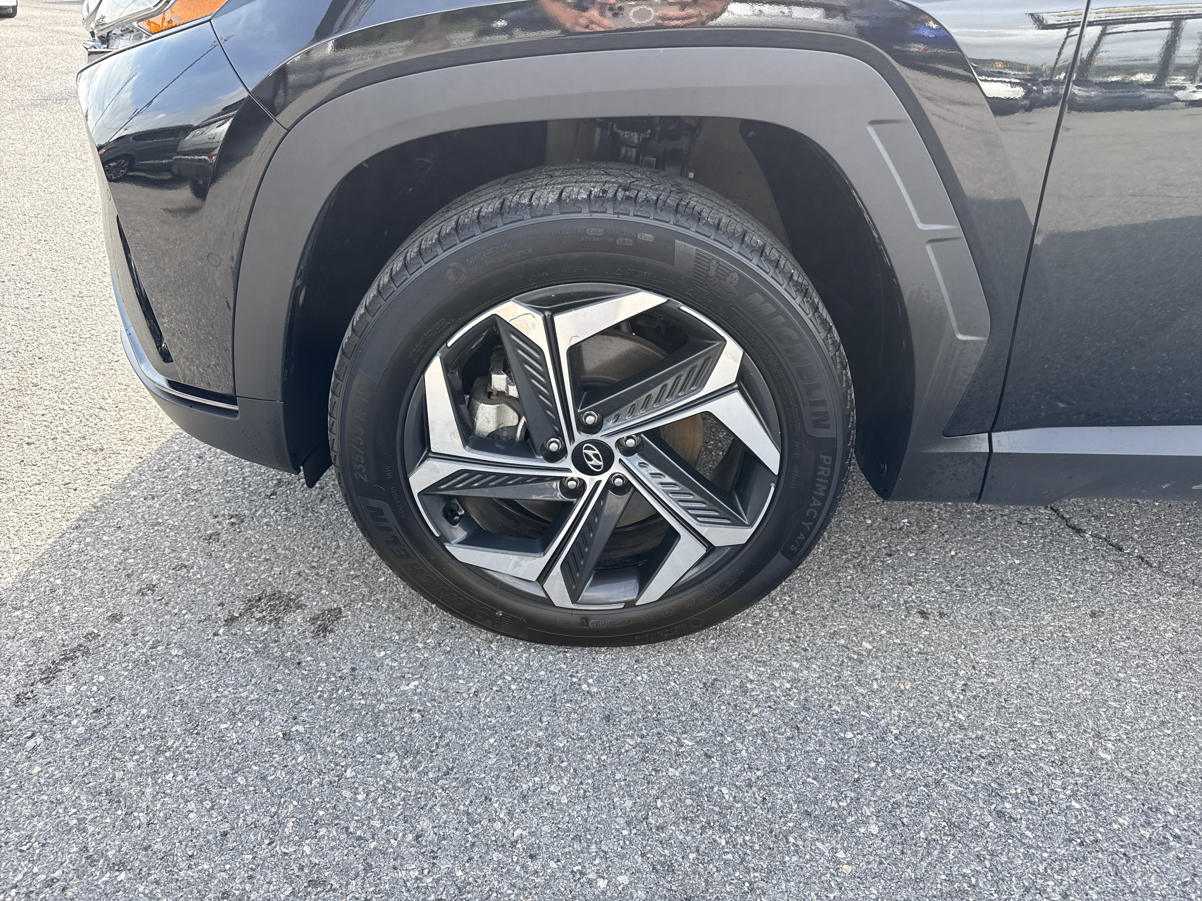 Certified 2024 Hyundai Tucson Limited AWD/4WD image 11