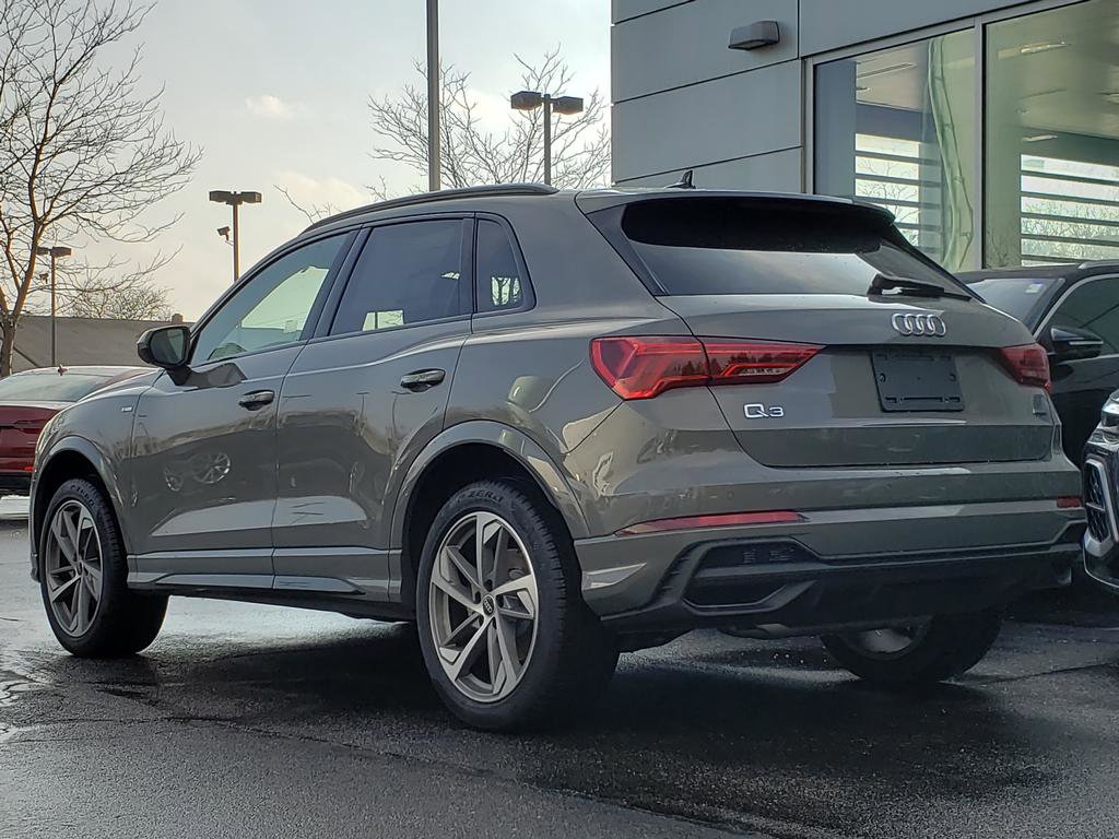 New 2025 Audi Q3 2.0T Premium image 3