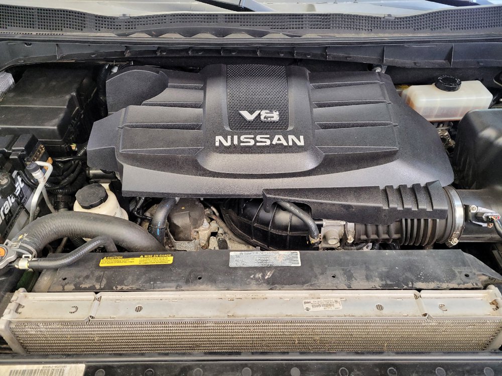 Used 2018 Nissan Titan SV w/ SV Convenience Package RWD image 30