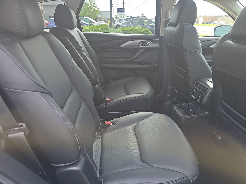 Used 2023 MAZDA CX-9 Touring image 34