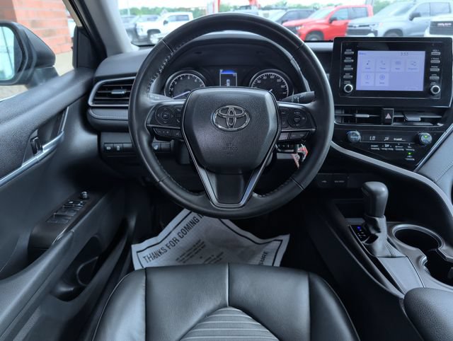 Used 2024 Toyota Camry SE FWD video 2