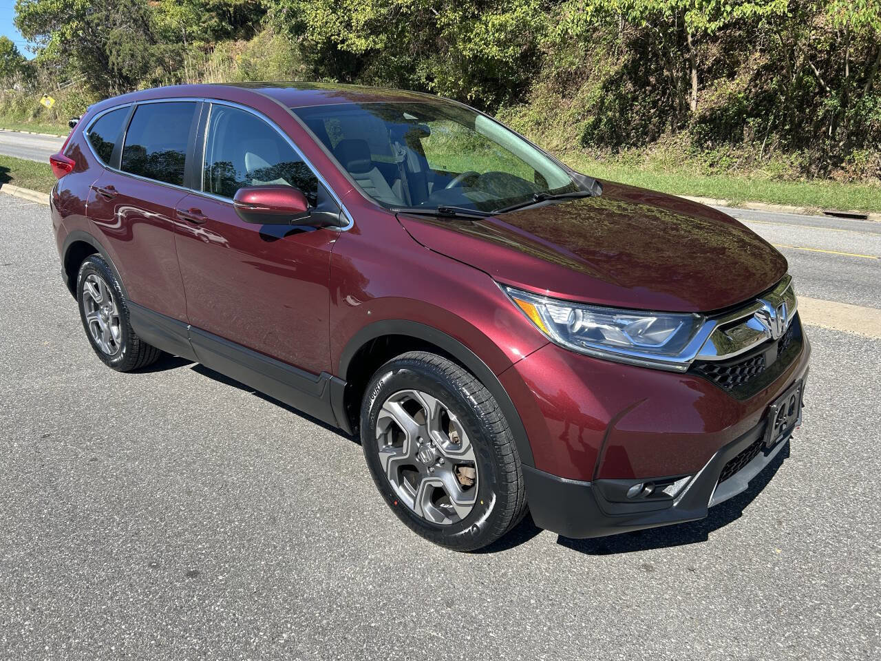 Used 2017 Honda CR-V EX image 10