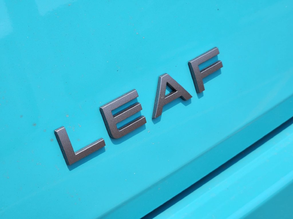 New 2026 Nissan Leaf SV+ w/ Floor Mat Package (SV+) FWD image 8