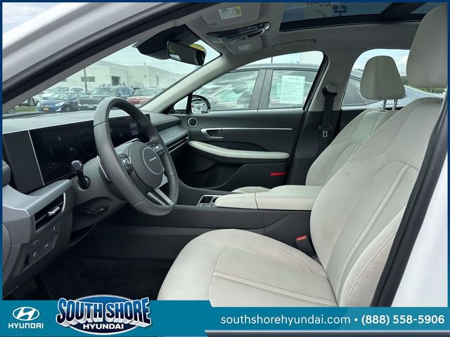 Certified 2024 Hyundai Sonata SEL w/ Convenience Package FWD image 16