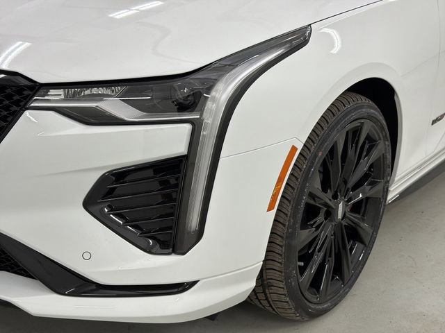 New 2026 Cadillac CT4 V w/ Super Cruise Package image 16