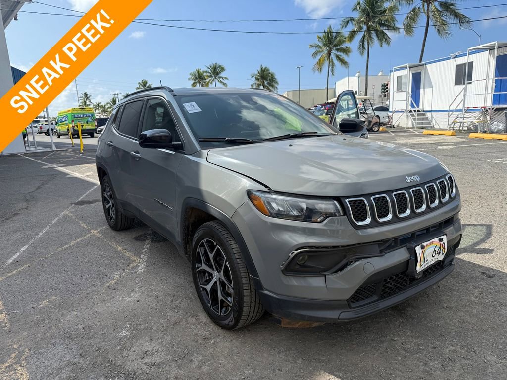 Used 2024 Jeep Compass Latitude