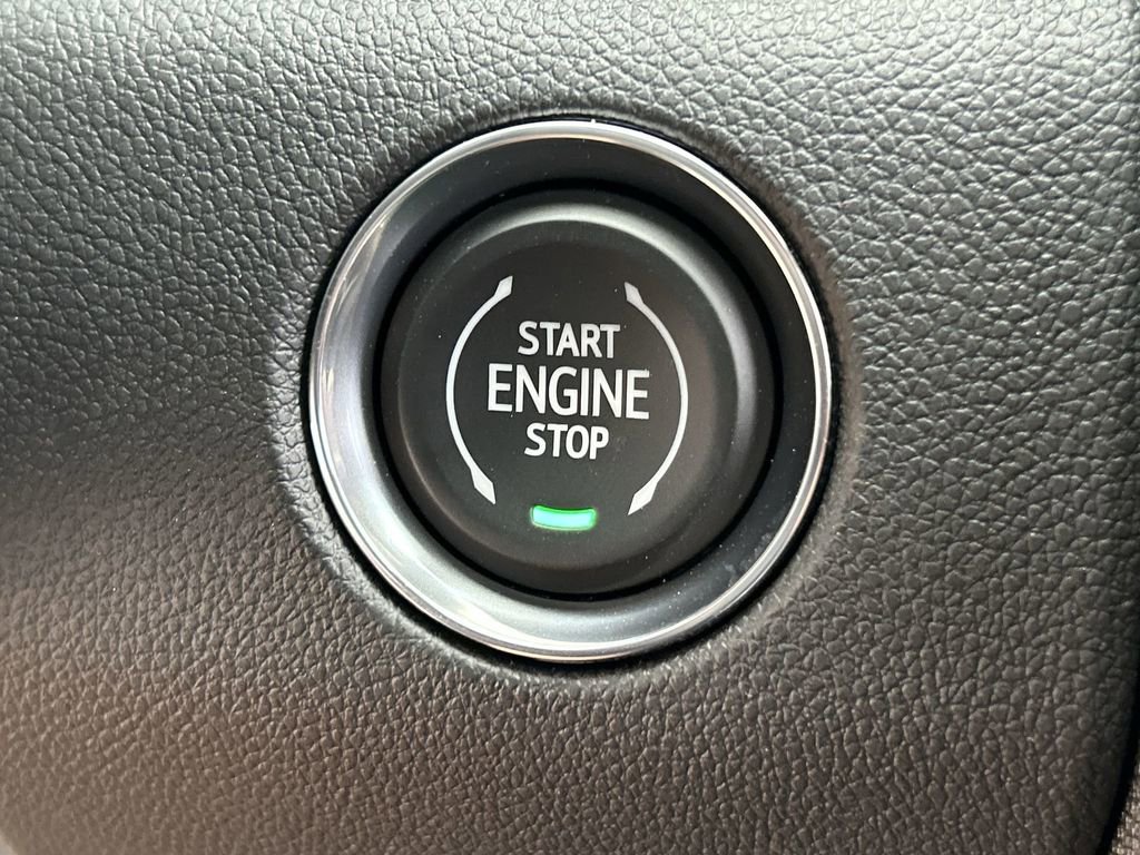 New 2026 GMC Acadia Elevation w/ Elevation Premium Package FWD image 17
