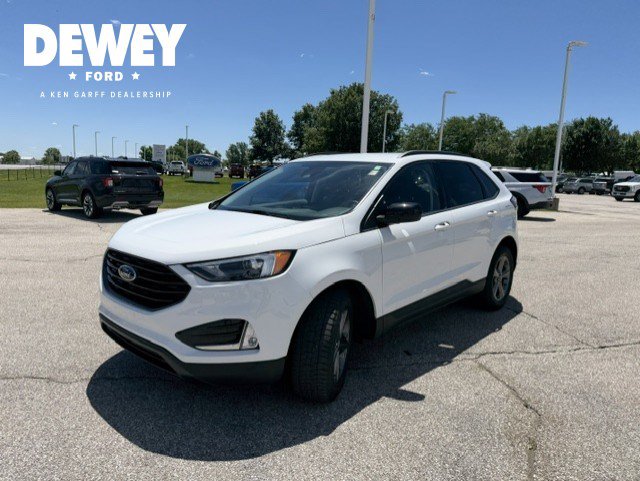 Used 2024 Ford Edge SEL w/ Sport Appearance Package AWD/4WD image 3