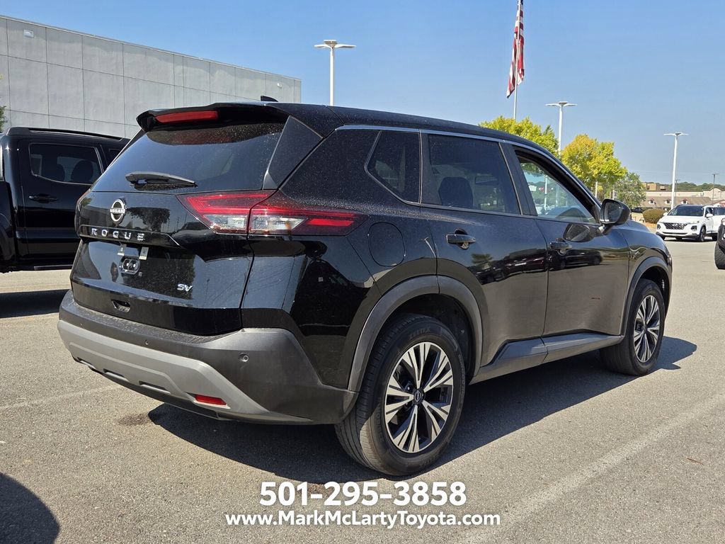 Used 2023 Nissan Rogue SV FWD image 5