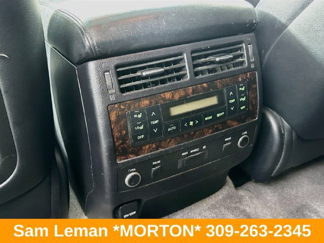 Used 2015 Toyota Land Cruiser AWD/4WD image 28