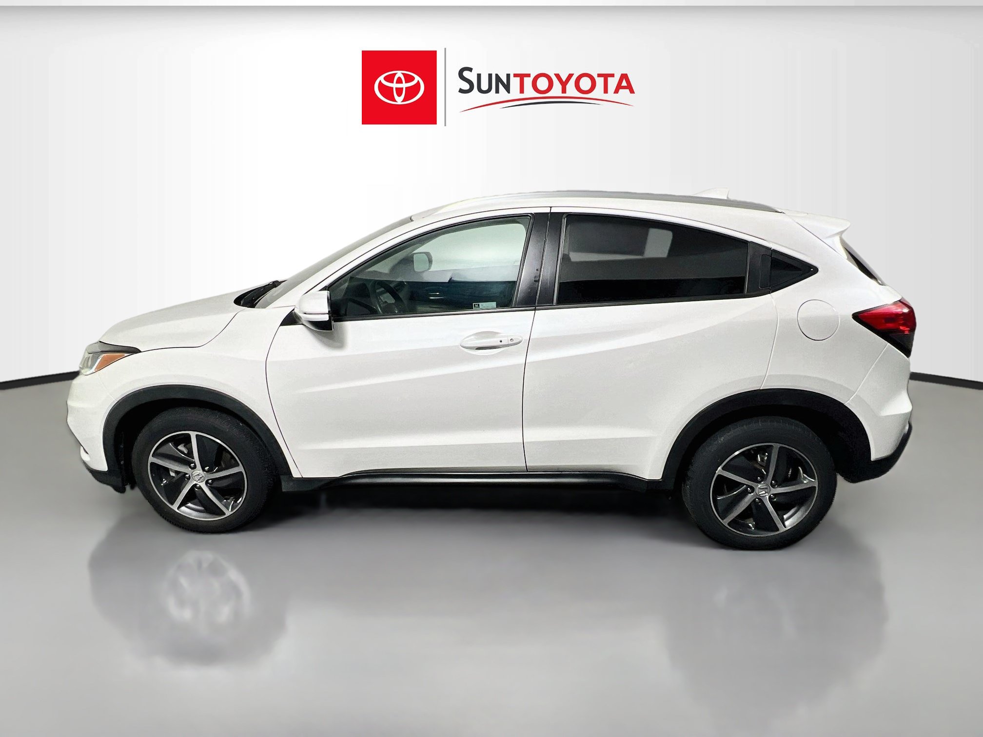 Used 2022 Honda HR-V EX image 7