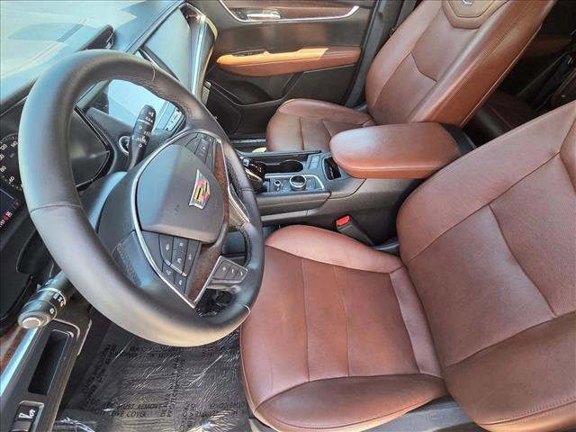 Used 2021 Cadillac XT5 Premium Luxury AWD/4WD image 15