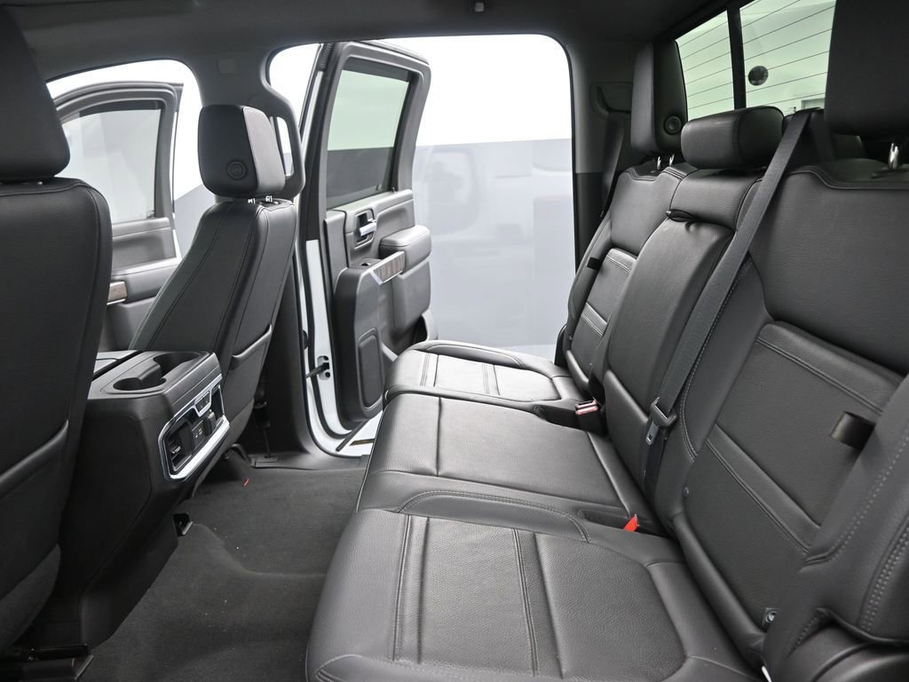Used 2021 GMC Sierra 2500 Denali w/ Denali Ultimate Package image 17