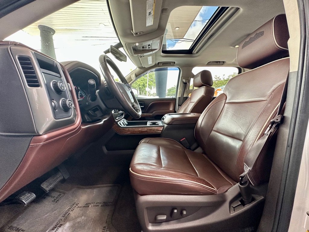 Used 2014 Chevrolet Silverado 1500 High Country AWD/4WD image 32