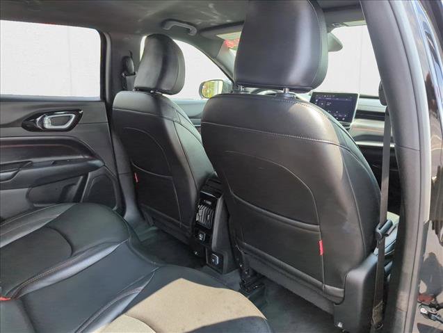 Used 2024 Jeep Compass Trailhawk image 18